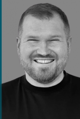 Александр Нездемина