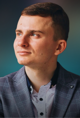 Петр Деревенский